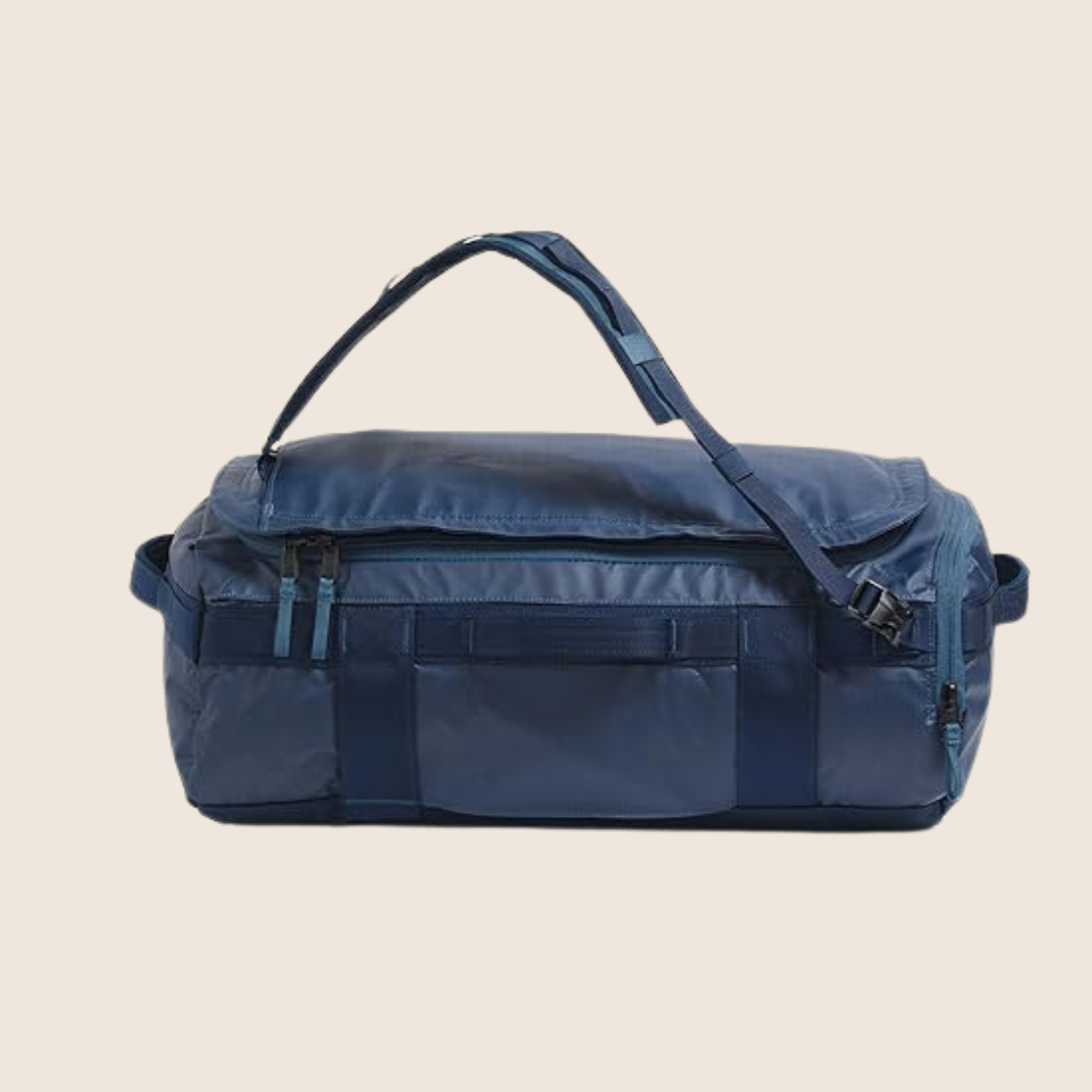 THE NORTH FACE Base Camp Voyager Duffel - 32L THE NORTH FACE Base Camp Voyager Duffel - 32L